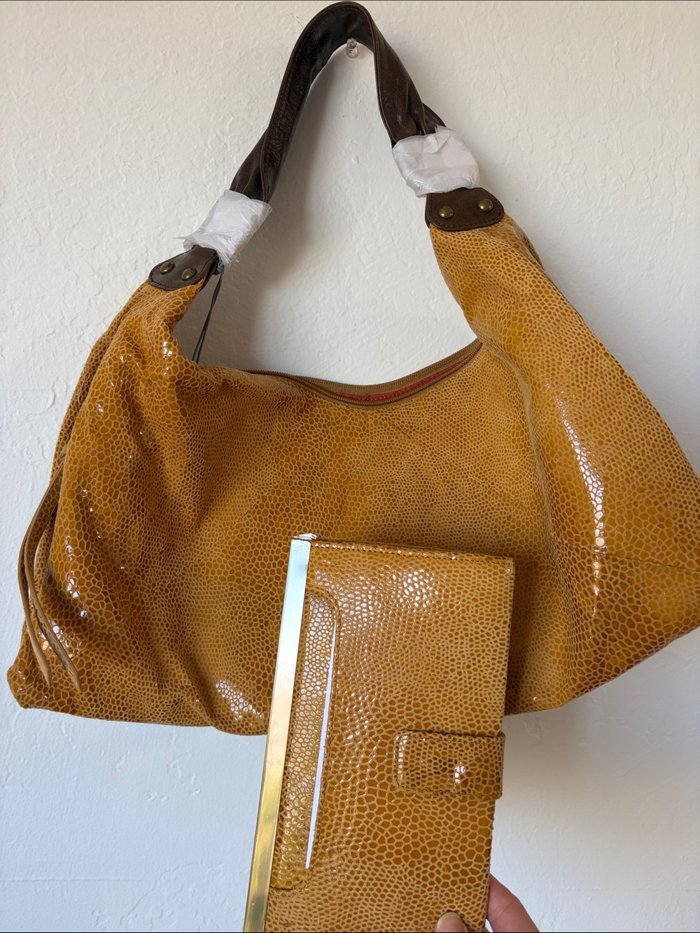 HOBO Paulette Handbag in Honey Ombré with Matching Wallet